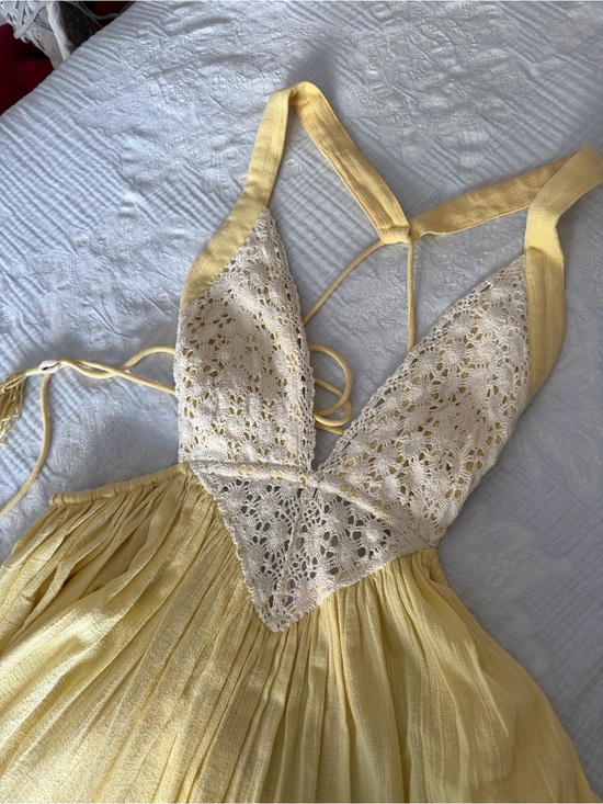 Free People Dresses & Skirts - Butter yellow Crocget V-Neck Yellow Sundress